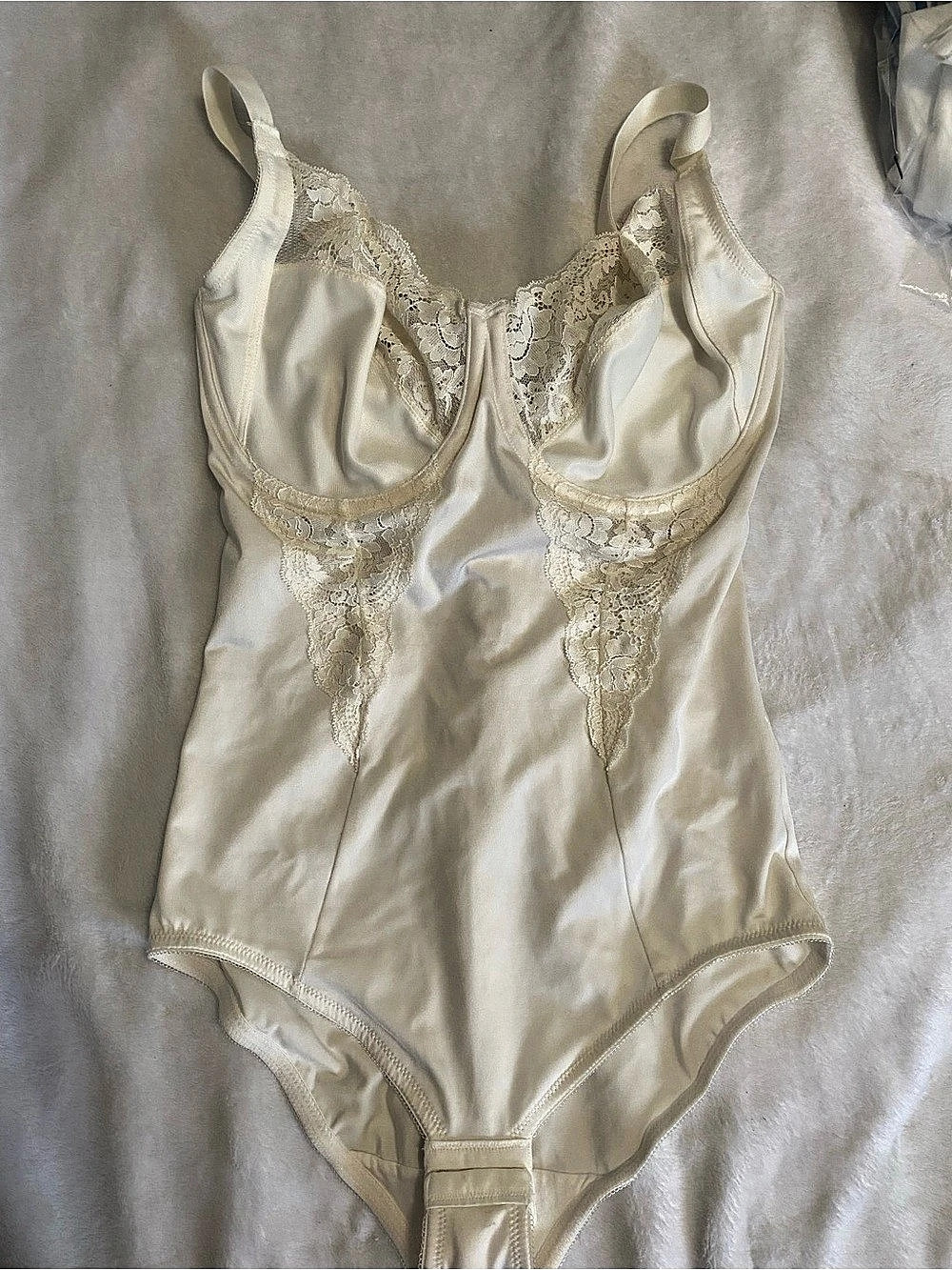 Maidenform Flexees Embellished Firm Control Bodysuit Lace Bodysuit in Cream